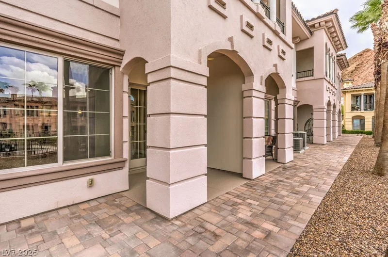 10 Via Vasari, Henderson, NV 89011