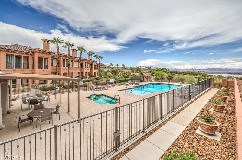 10 Via Vasari, Henderson, NV 89011