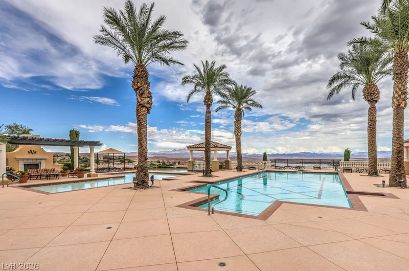 10 Via Vasari, Henderson, NV 89011