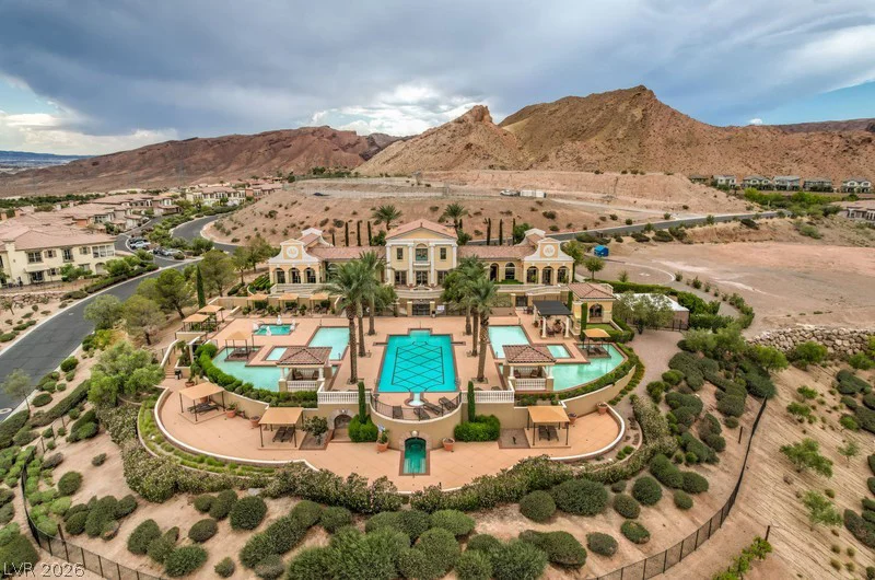 10 Via Vasari, Henderson, NV 89011