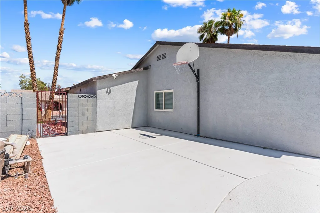 3219 Anacapa, Las Vegas, NV 89146