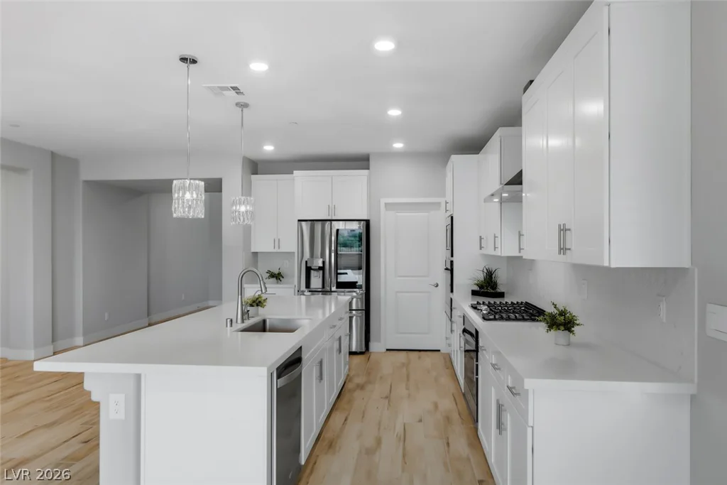 445 Winter Dove, Henderson, NV 89011