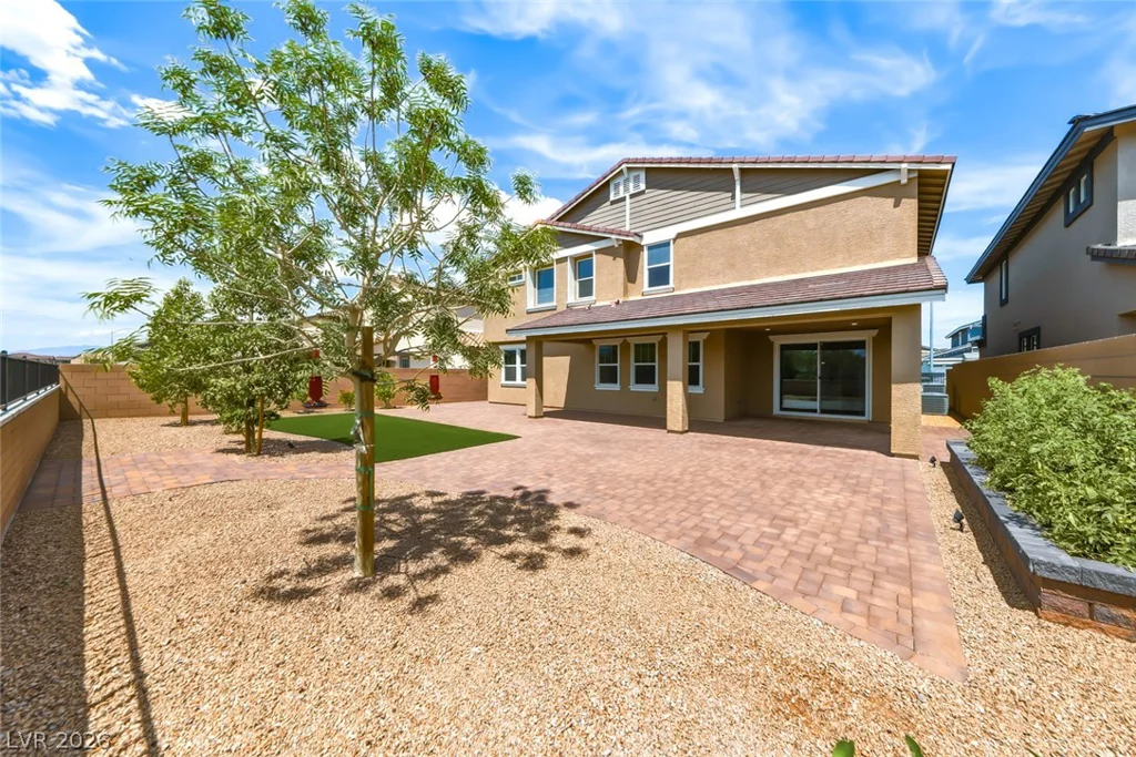 445 Winter Dove, Henderson, NV 89011