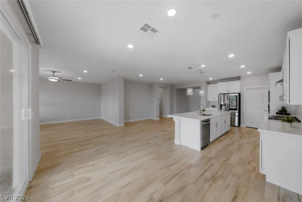 445 Winter Dove, Henderson, NV 89011