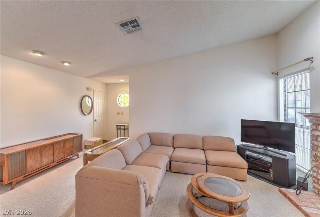 1751 Reno, Las Vegas, NV 89119