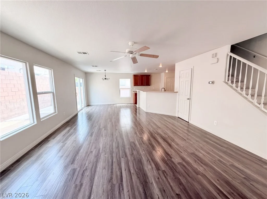 312 Big Cliff, North Las Vegas, NV 89031