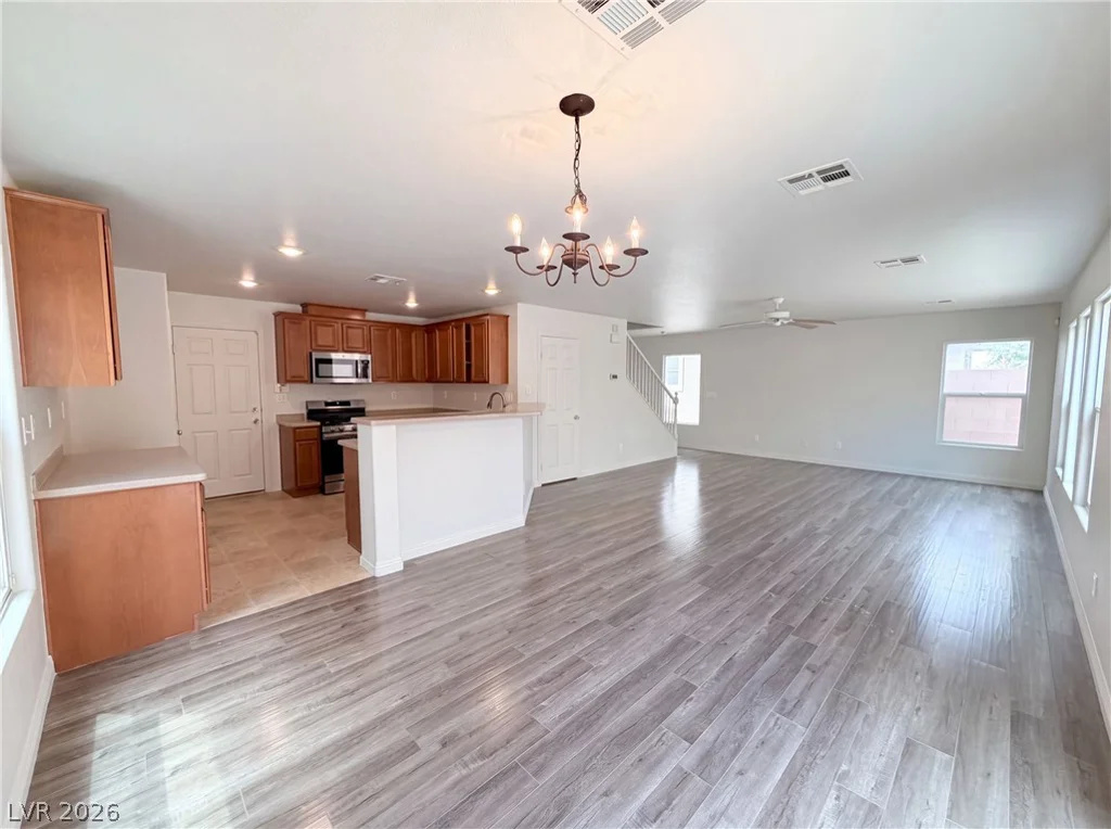 312 Big Cliff, North Las Vegas, NV 89031