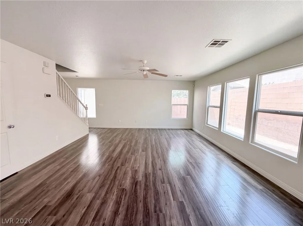 312 Big Cliff, North Las Vegas, NV 89031