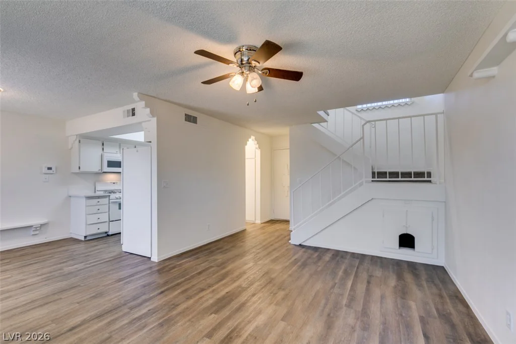 4375 SPENCER, Las Vegas, NV 89119