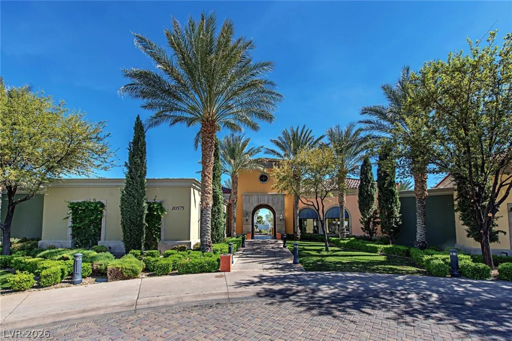 4826 Regalo Bello, Las Vegas, NV 89135