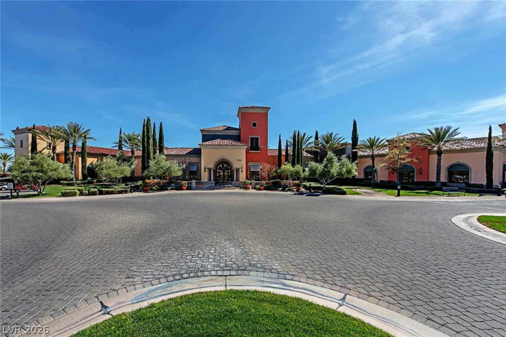 4826 Regalo Bello, Las Vegas, NV 89135