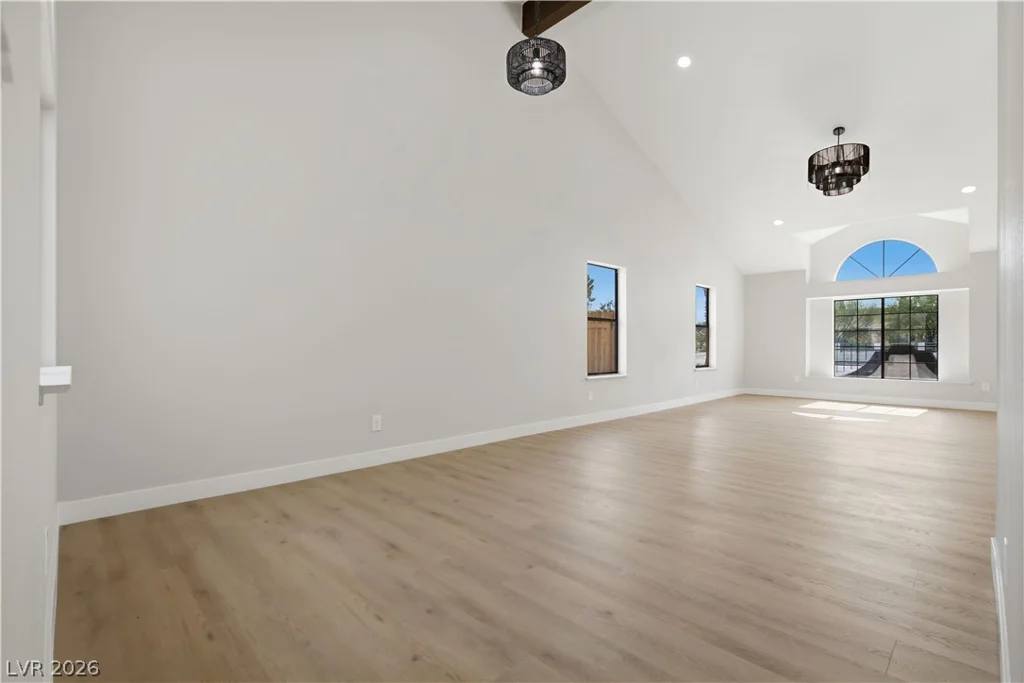 2908 Jones, Las Vegas, NV 89108