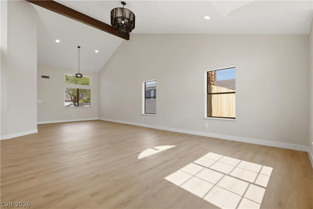 2908 Jones, Las Vegas, NV 89108