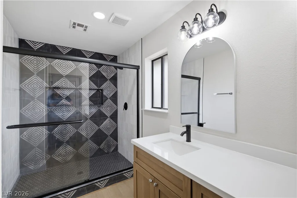 2908 Jones, Las Vegas, NV 89108