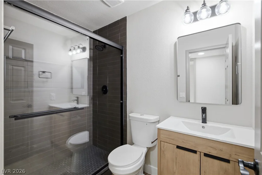 2908 Jones, Las Vegas, NV 89108