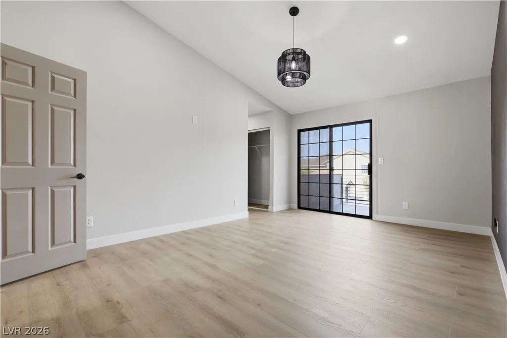 2908 Jones, Las Vegas, NV 89108