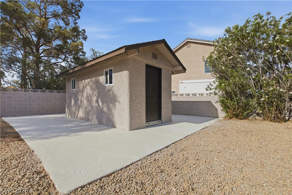 2908 Jones, Las Vegas, NV 89108