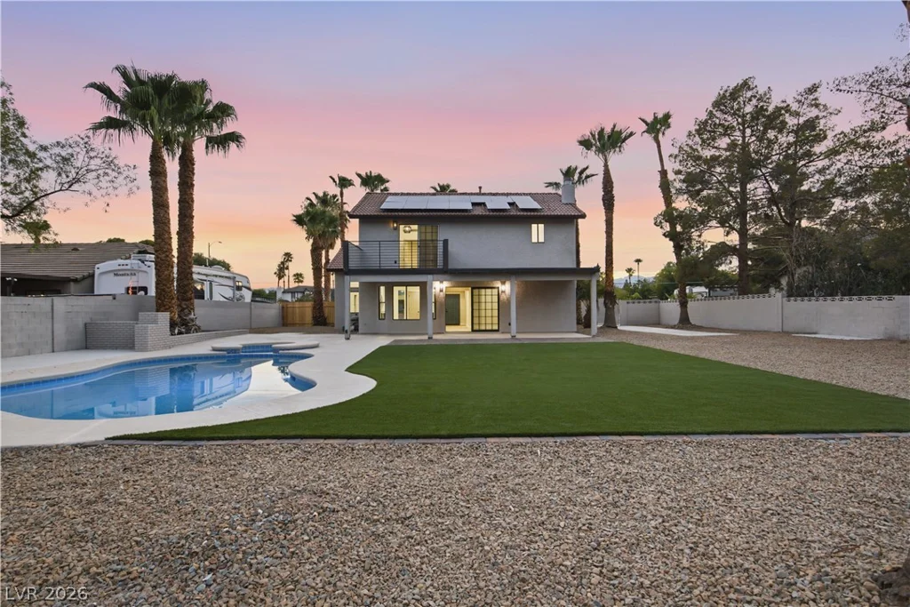 2908 Jones, Las Vegas, NV 89108