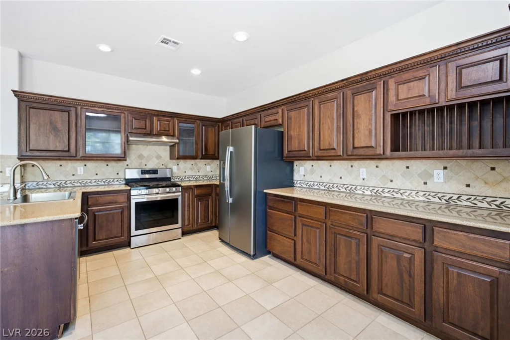 7914 Glowing Sky, Las Vegas, NV 89113