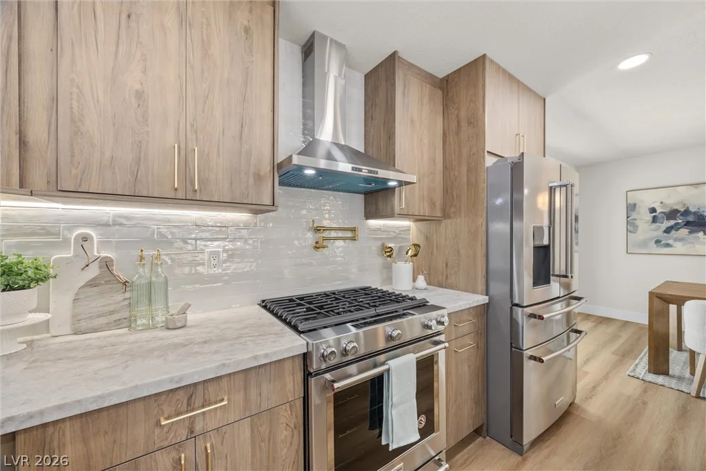1242 Campbell, Las Vegas, NV 89102