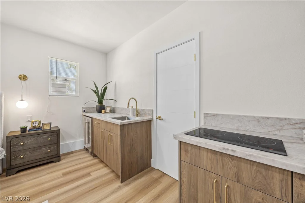 1242 Campbell, Las Vegas, NV 89102