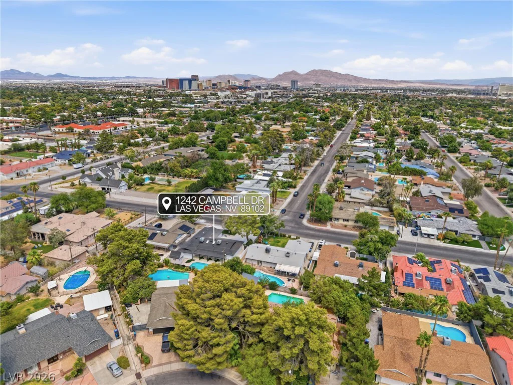 1242 Campbell, Las Vegas, NV 89102