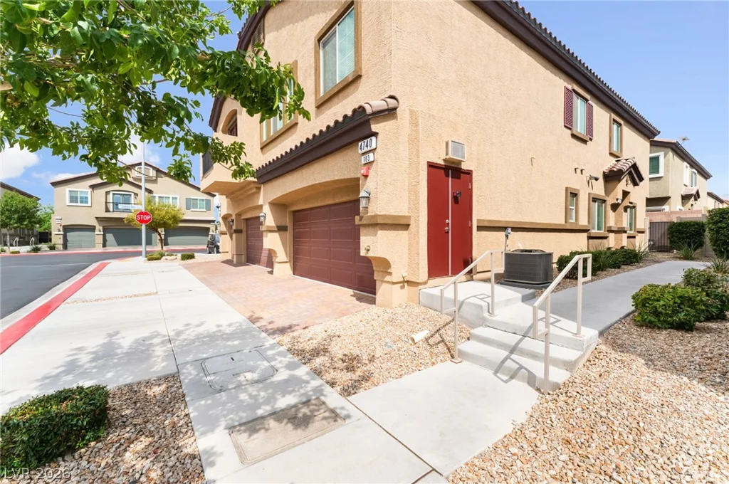 4740 Flower Moon, North Las Vegas, NV 89084