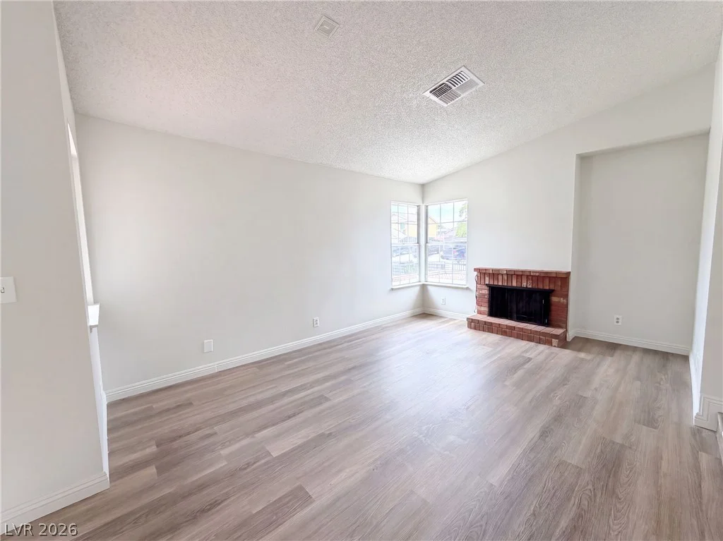 1909 Joella, Las Vegas, NV 89108