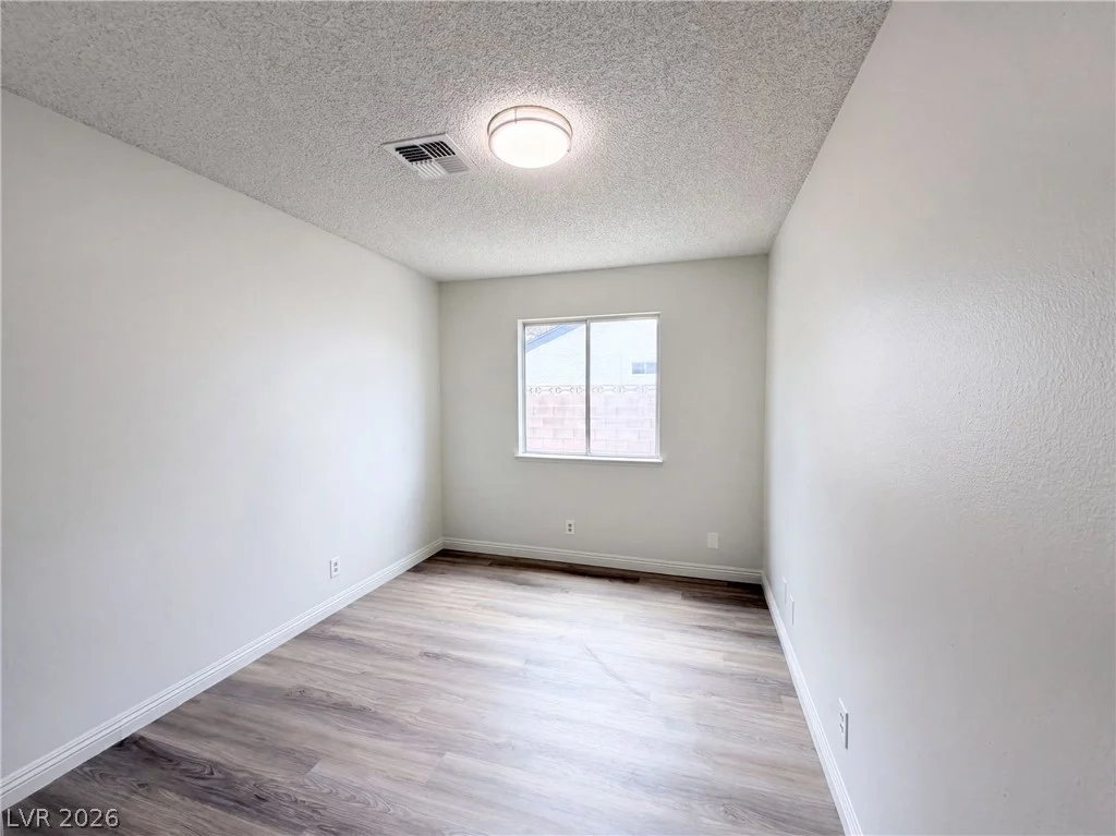 1909 Joella, Las Vegas, NV 89108