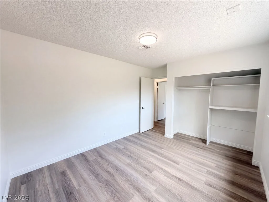 1909 Joella, Las Vegas, NV 89108