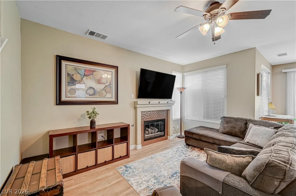 4702 Grand Ridge, Las Vegas, NV 89147