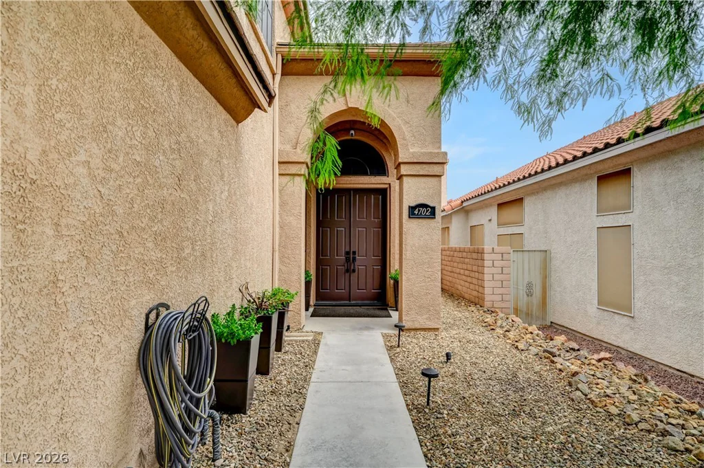 4702 Grand Ridge, Las Vegas, NV 89147