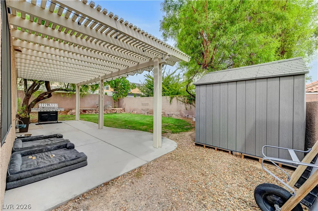 4702 Grand Ridge, Las Vegas, NV 89147