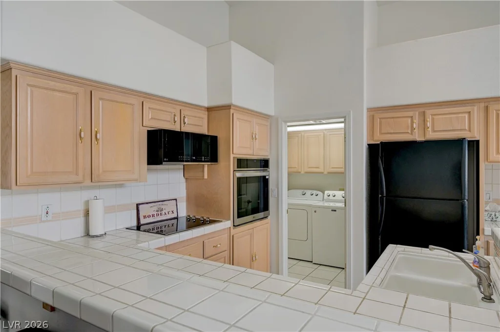 103 Eagleview, Henderson, NV 89074