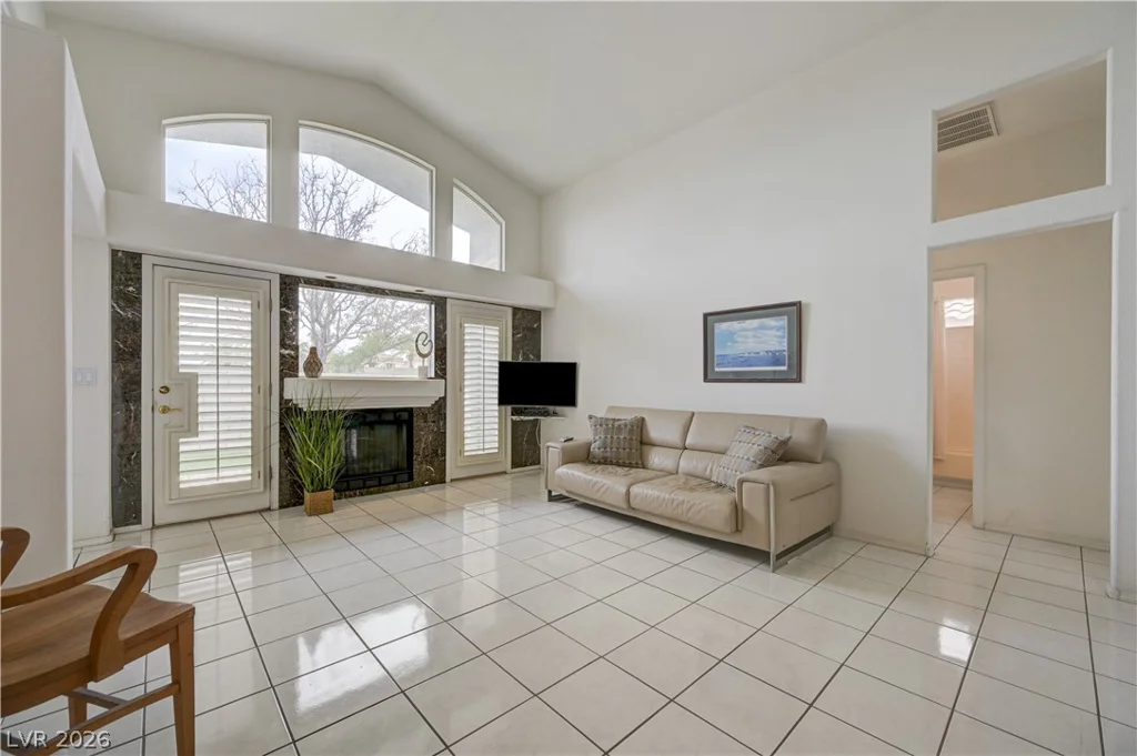 103 Eagleview, Henderson, NV 89074