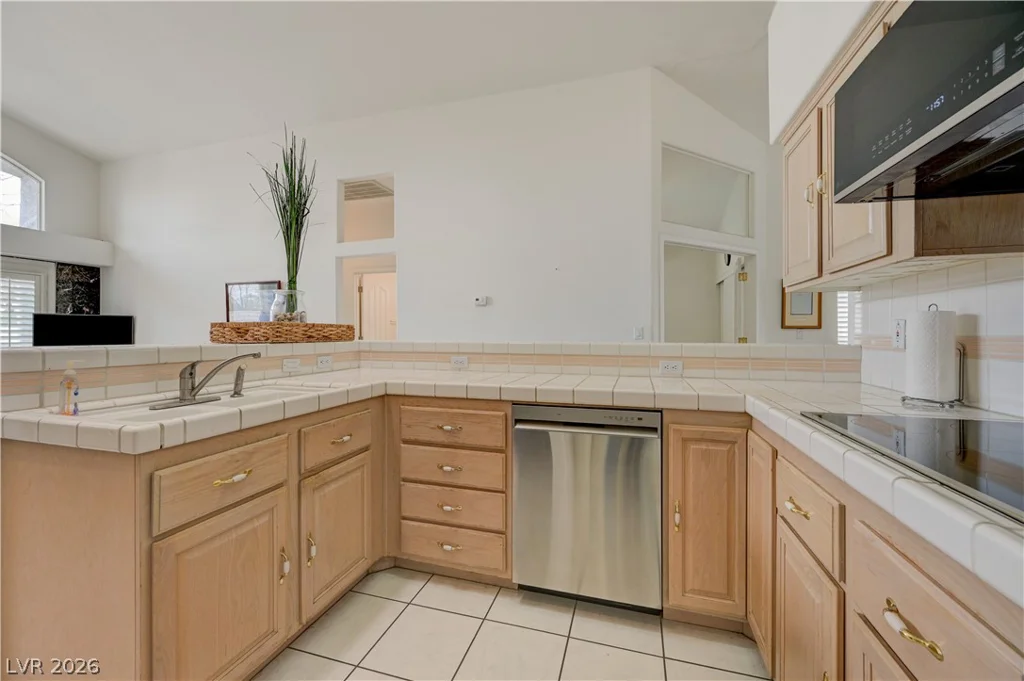 103 Eagleview, Henderson, NV 89074