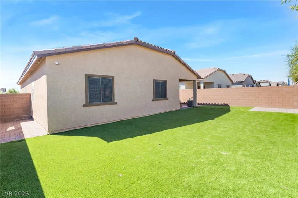 7539 Charlotte Bay, North Las Vegas, NV 89084