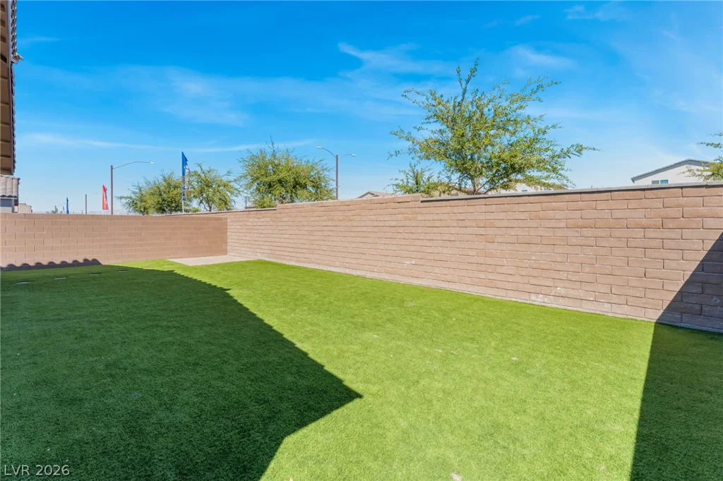 7539 Charlotte Bay, North Las Vegas, NV 89084