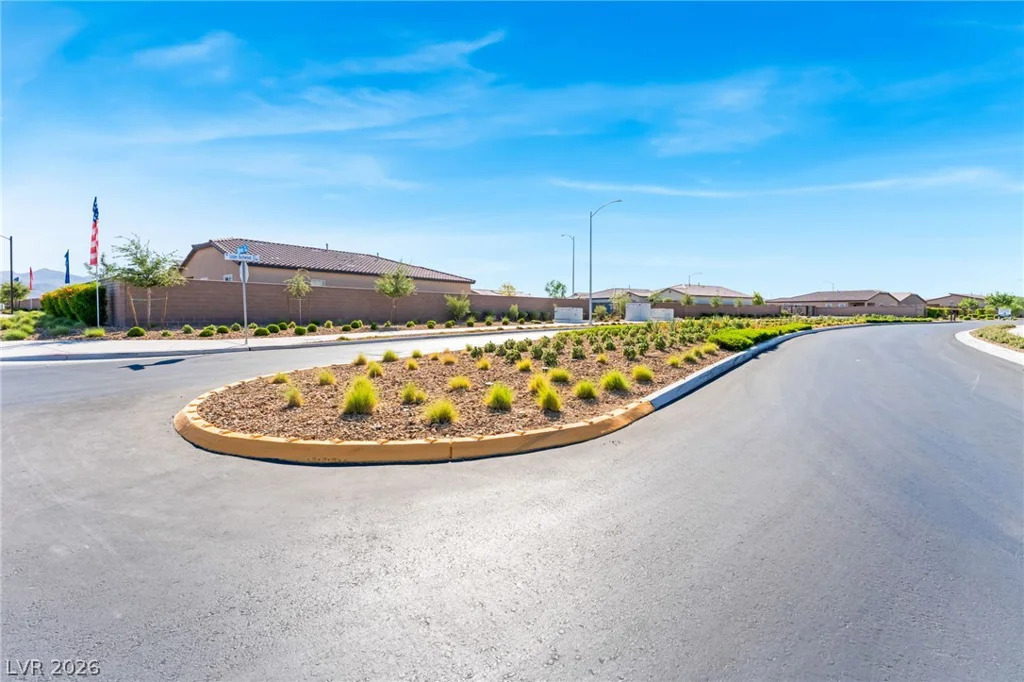 7539 Charlotte Bay, North Las Vegas, NV 89084