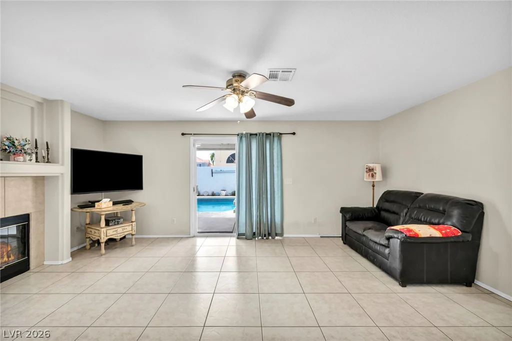 7405 Blue Sage, Las Vegas, NV 89129
