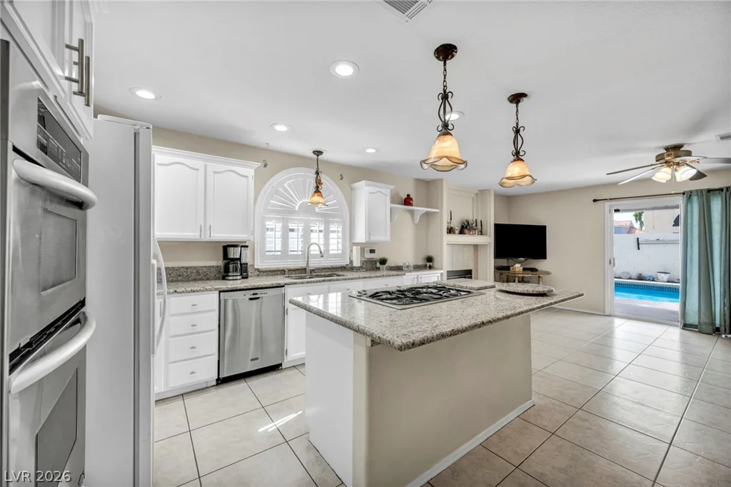 7405 Blue Sage, Las Vegas, NV 89129