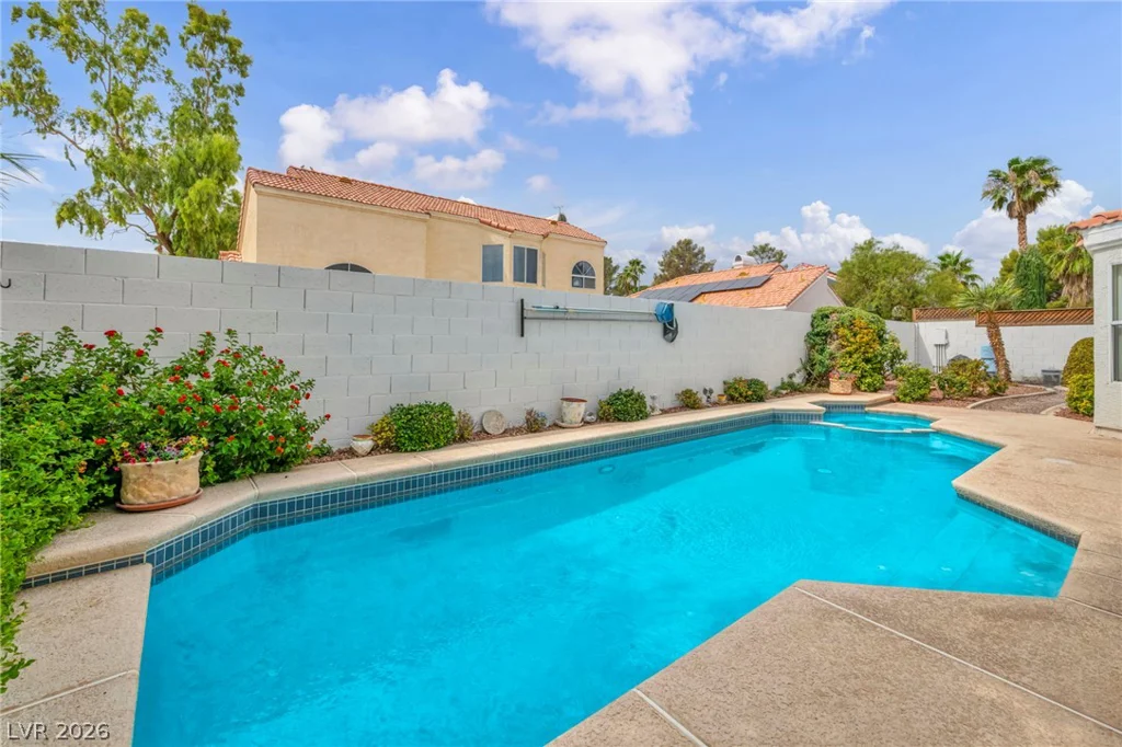 7405 Blue Sage, Las Vegas, NV 89129
