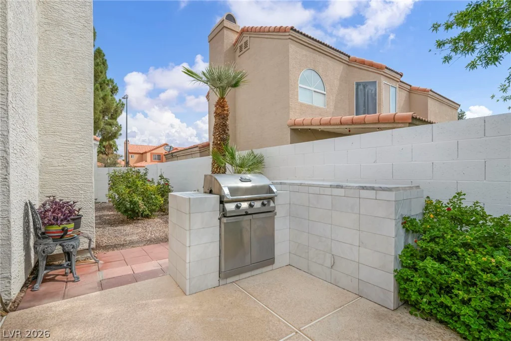 7405 Blue Sage, Las Vegas, NV 89129