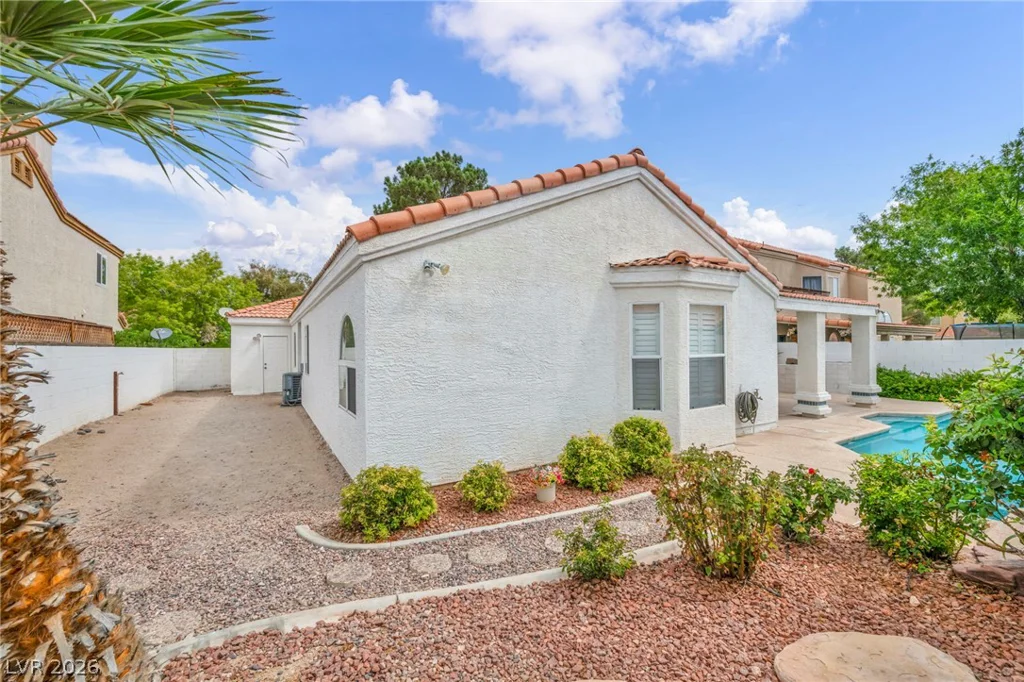 7405 Blue Sage, Las Vegas, NV 89129