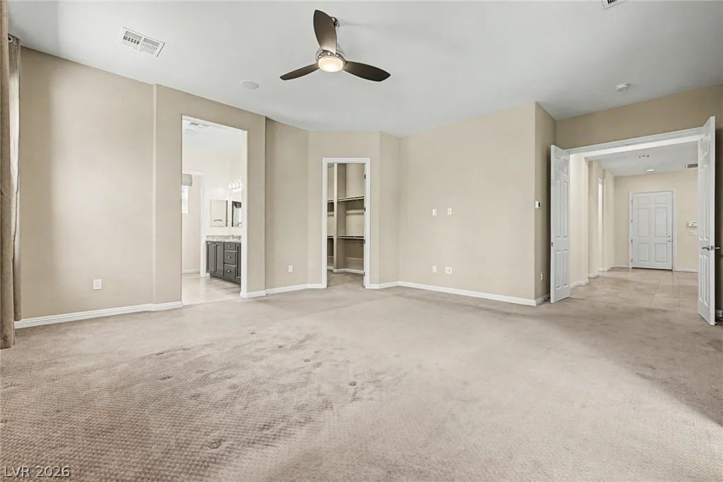 7132 Shire Ridge, Las Vegas, NV 89131