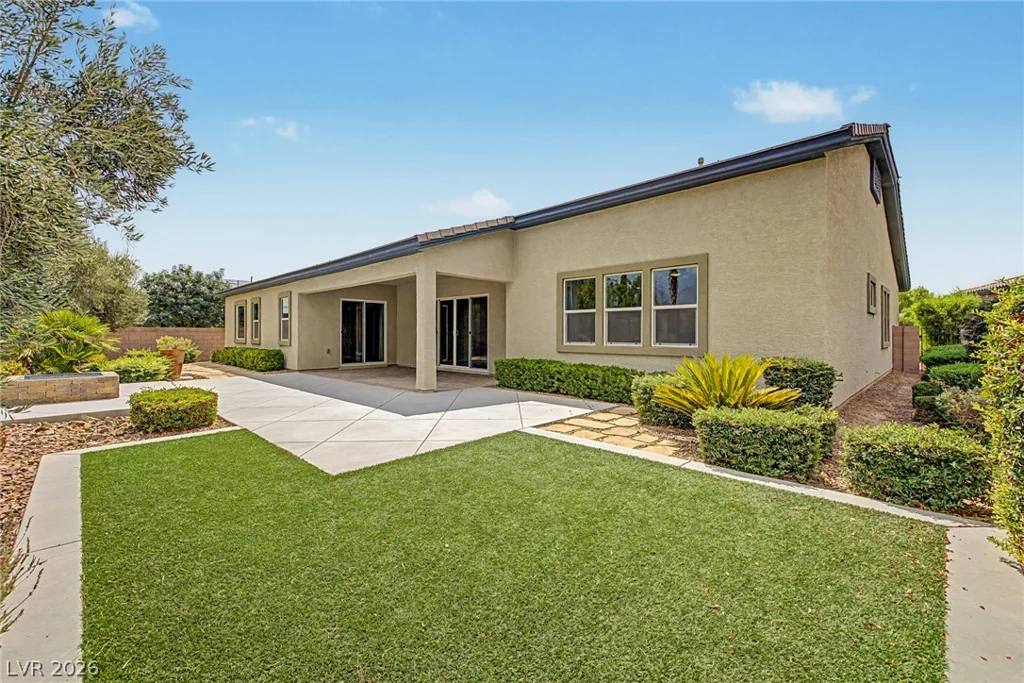 7132 Shire Ridge, Las Vegas, NV 89131