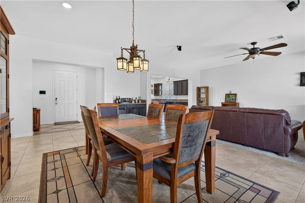 8618 Amber Autumn, Las Vegas, NV 89131