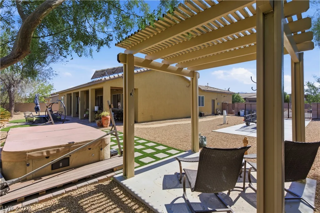 8618 Amber Autumn, Las Vegas, NV 89131