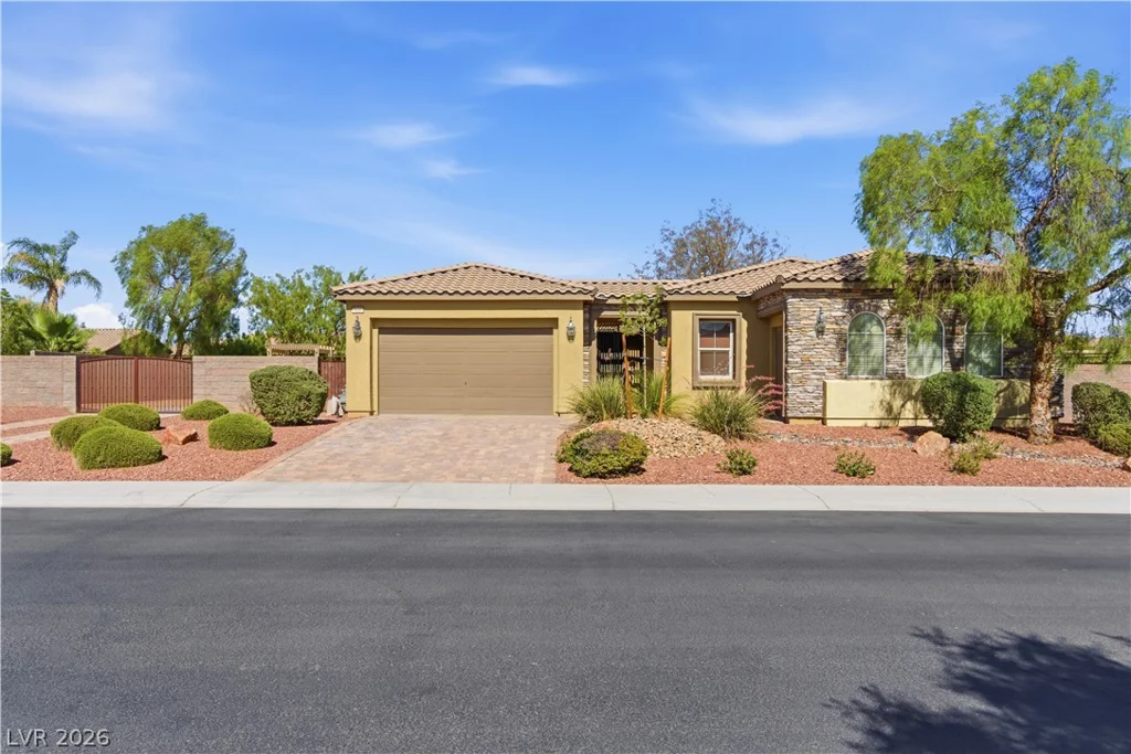 8618 Amber Autumn, Las Vegas, NV 89131
