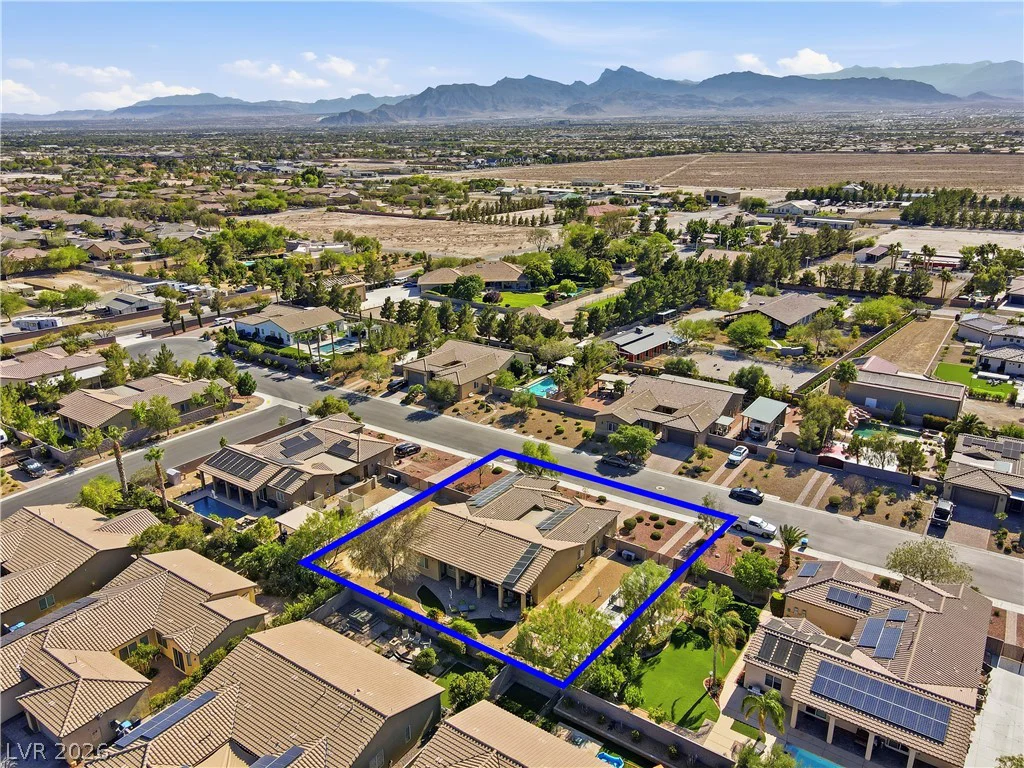 8618 Amber Autumn, Las Vegas, NV 89131